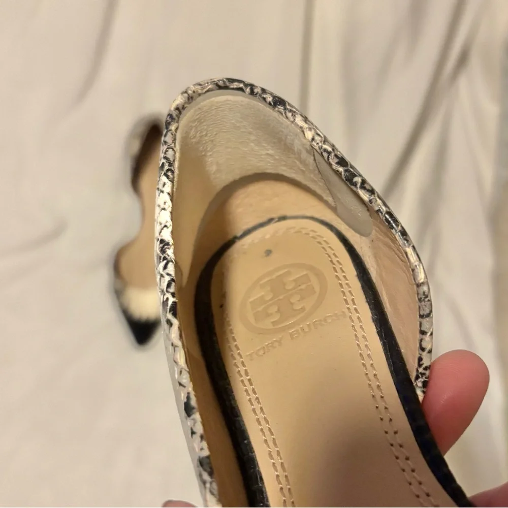 Tory Burch Black and Cream Snakeskin-Print Pointed Toe Flats - Picture 2 of 10